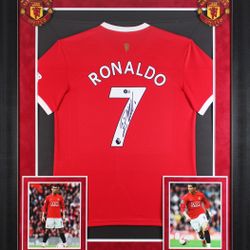 Manchester United Cristiano Ronaldo Signed Red Adidas Framed Jersey BAS Witness