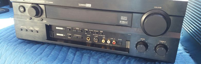 Yamaha receiver HTR-5590
