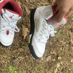 4.5y White Red Black Jordan’s 