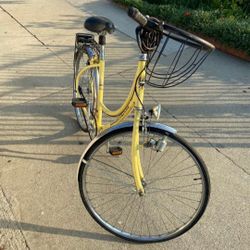 Vintage Bianchi Women 26" Wheel Bicycle. Italy🇮🇹