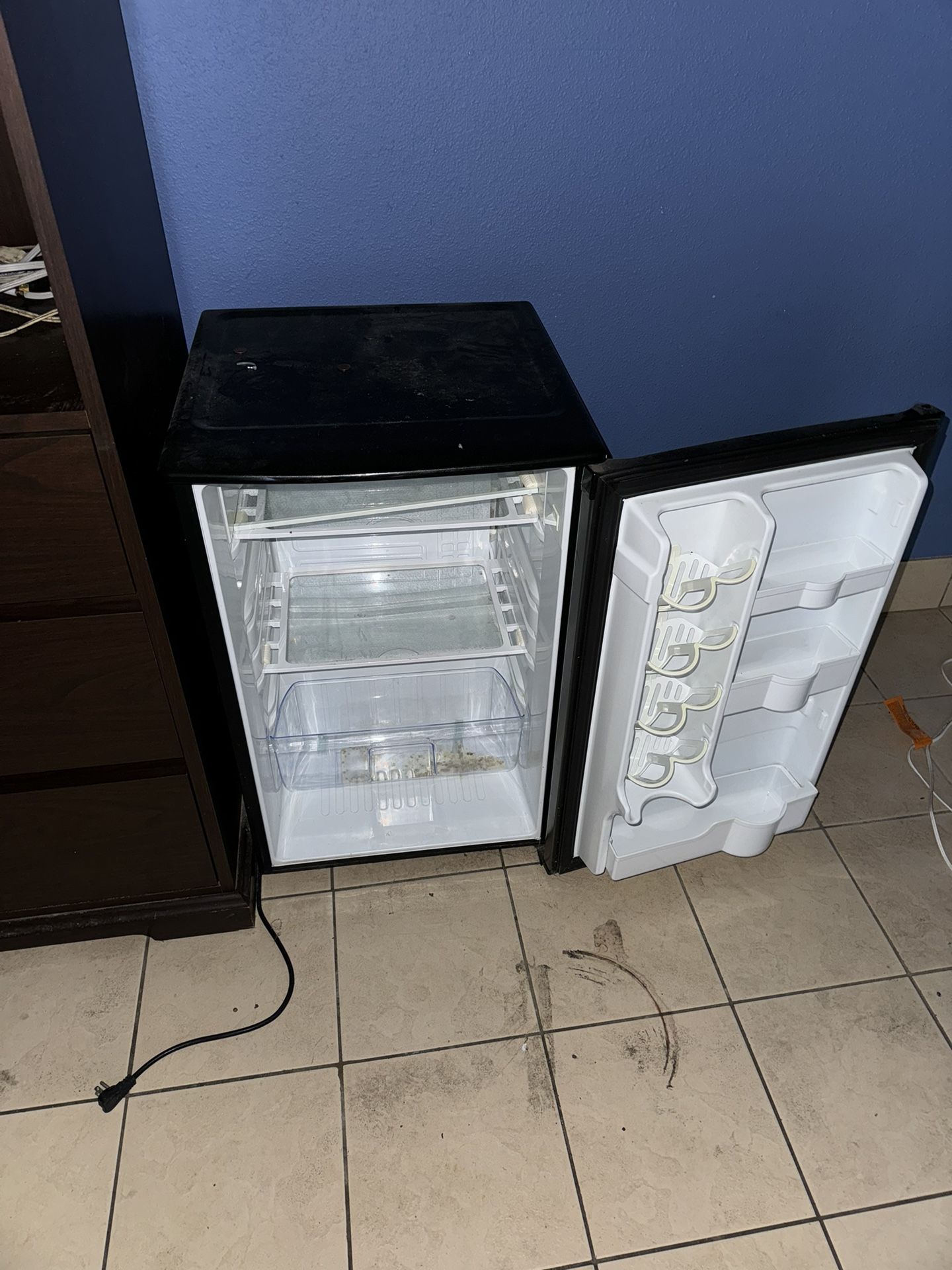 Mini Fridge