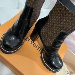Lv Boots