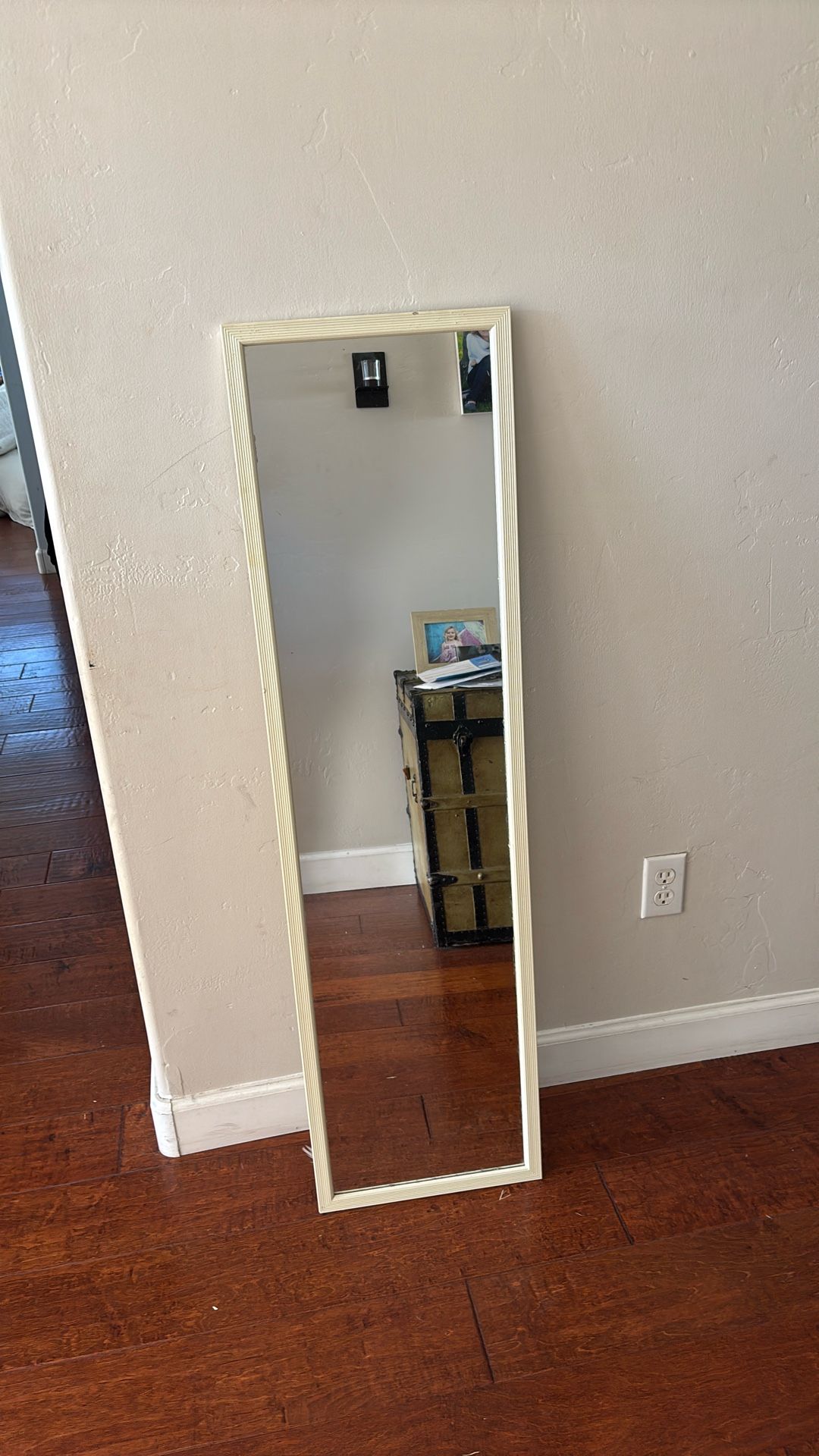 Mirror 