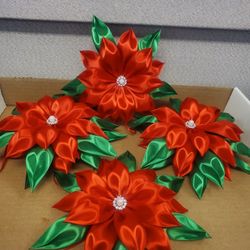 Christmas Tree Ribbon Flower Ornaments $7/each. Let's Me Know What Color You Want To Order