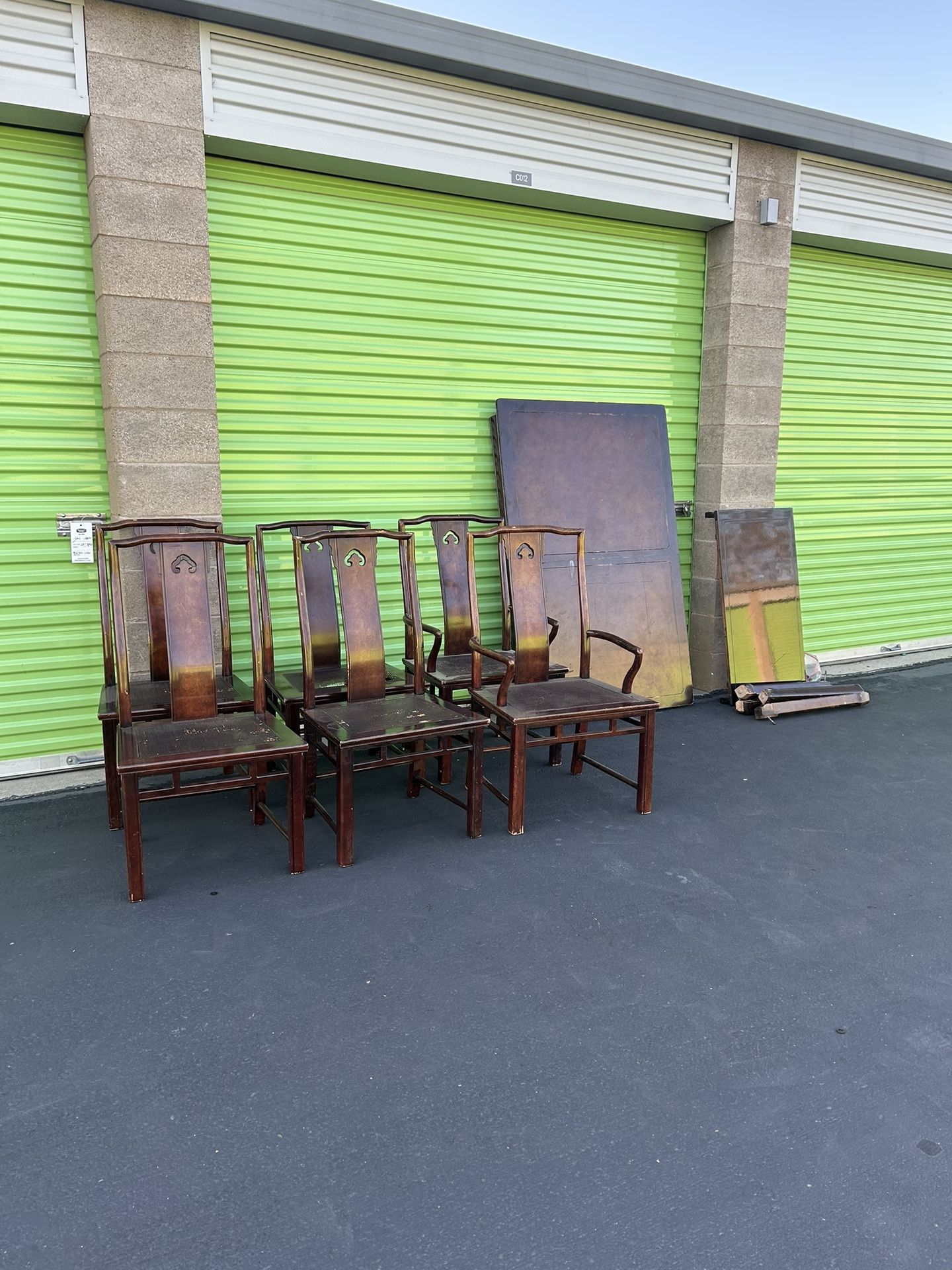 Antique Dining Set with 6 Chairs and Leaf Extension