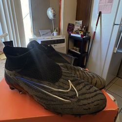 Nike Cleats 