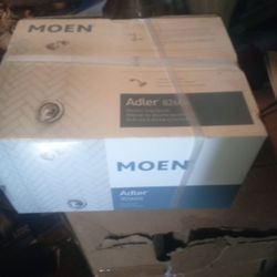 Moen  Adler Shower Kit