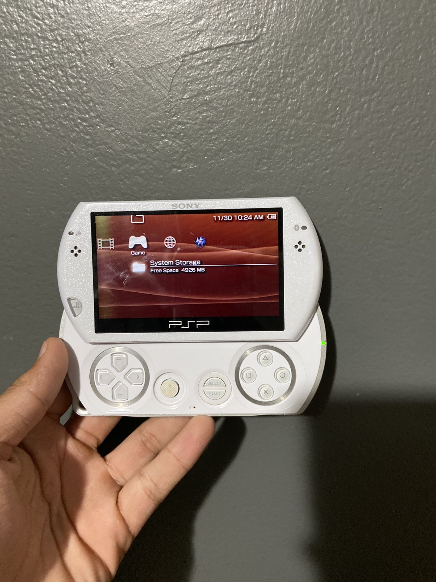 PSP Go for Sale in Bellevue, WA OfferUp