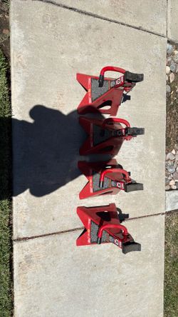 6 ton Jack stands.