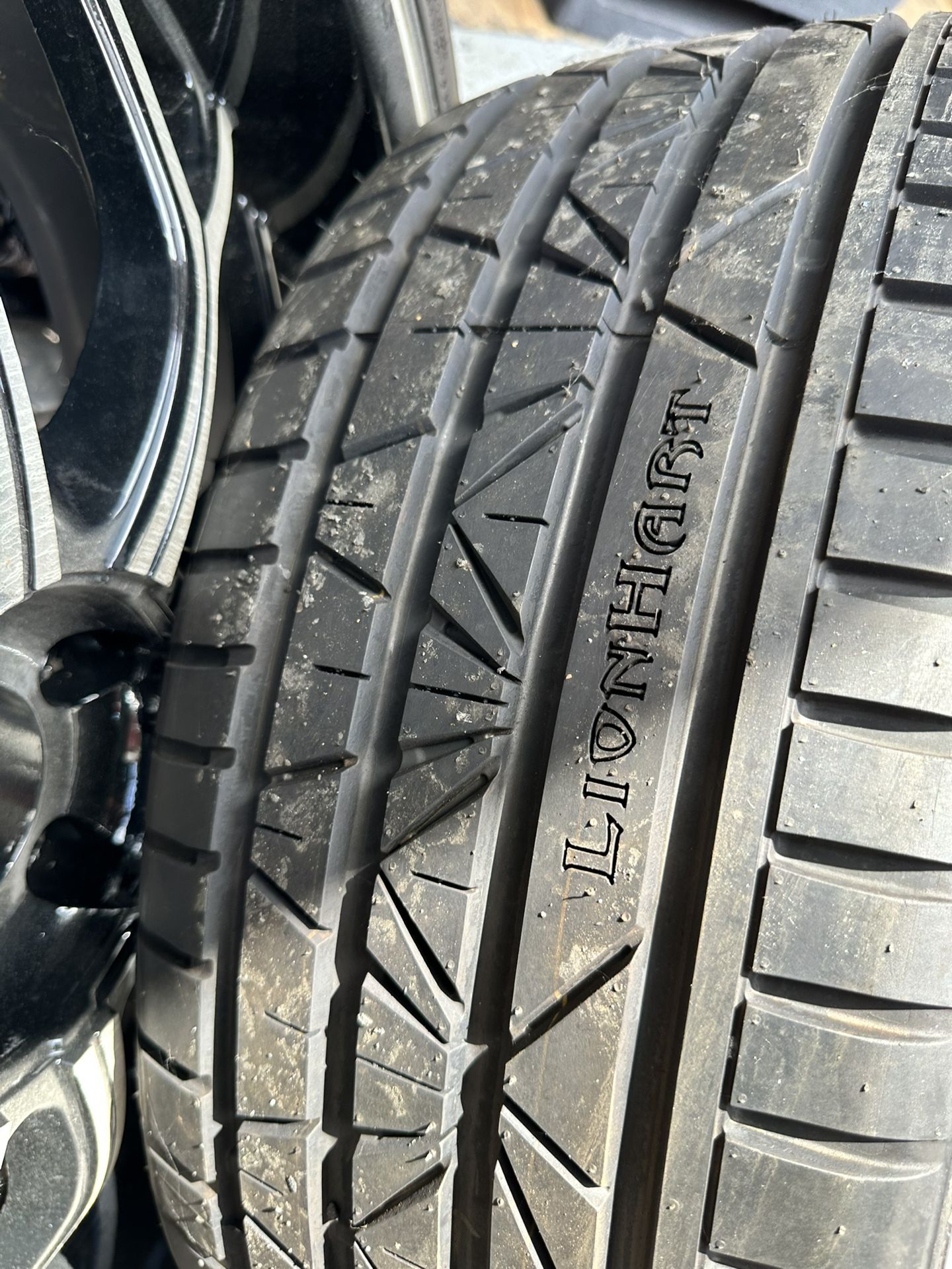 Car Tires