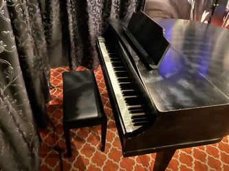 Kimbel la petite piano