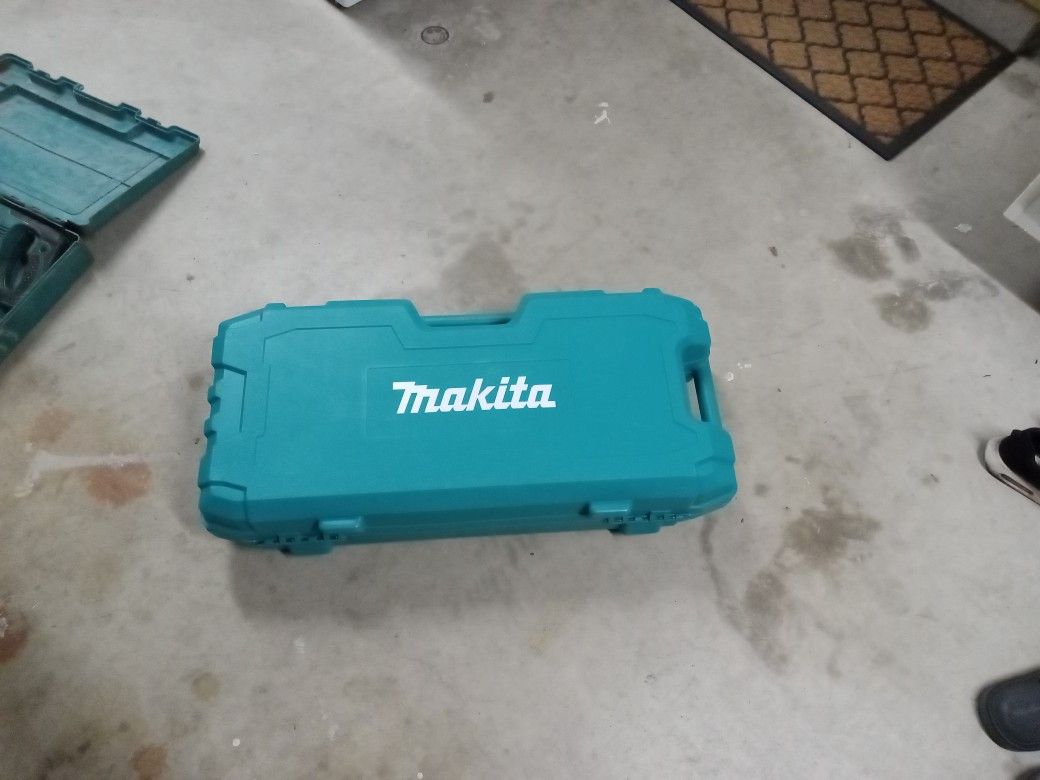 Makita