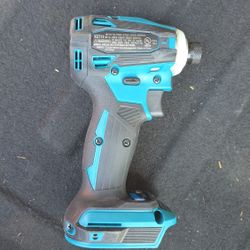 Xdt19 Makita Drill 