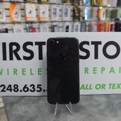 iPhone 8 64GB Unlocked Black