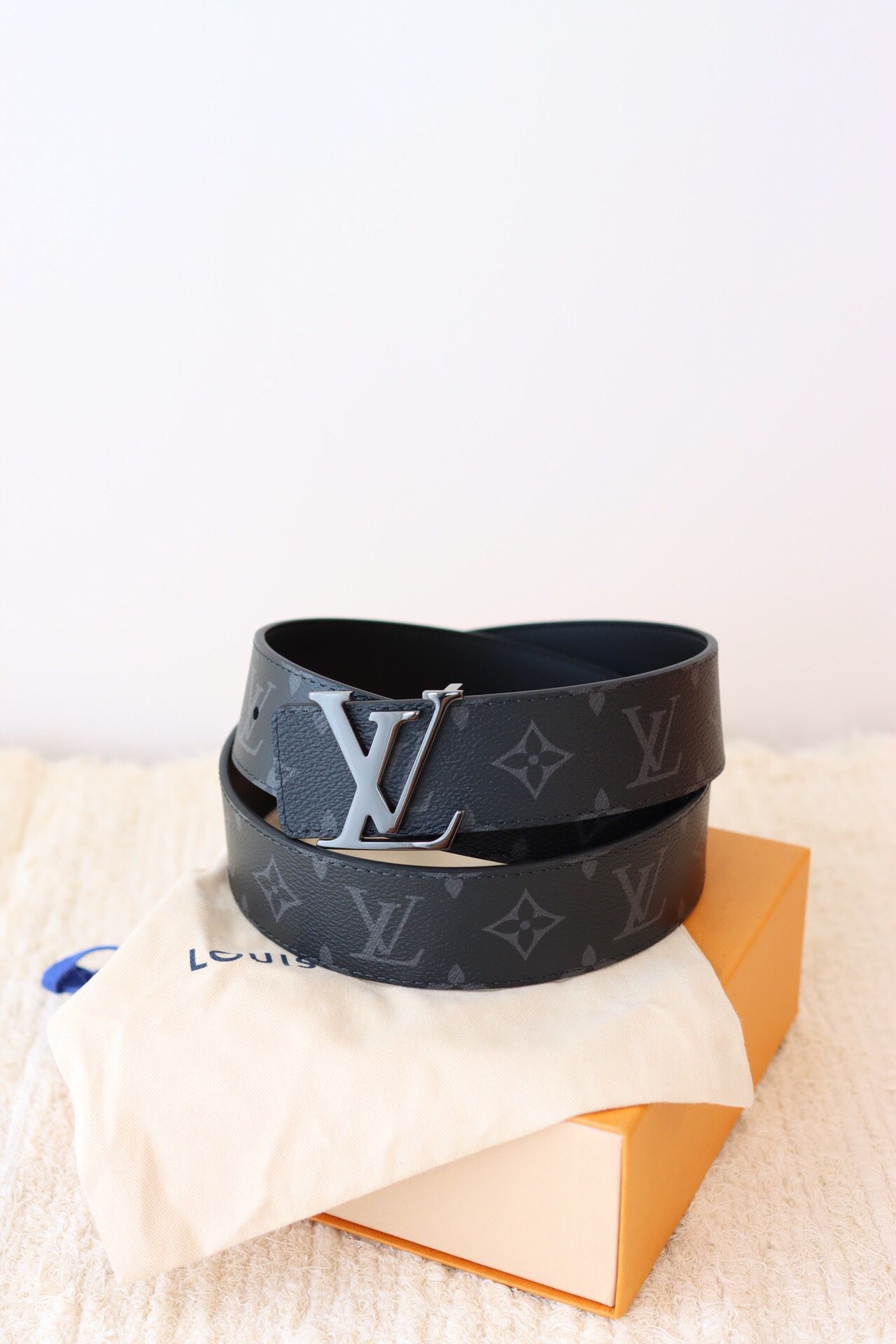 Louis Vuitton Men’s Belt New With Box 2024