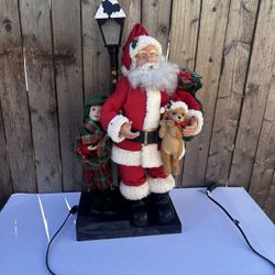 Vintage Holiday Creations 1993 Animated Santa with Boy & Lamp Post 🎄