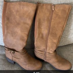 Size 7 1/2. Price $25
