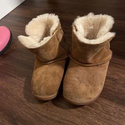 Girls Ugg Boots