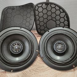 Harley Davidson Speakers With Covers  and 2 Brand New Helmets 