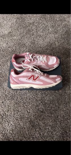 New Balance Size 7.5 Women