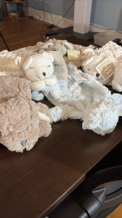 Baby Plush Mini Blankies (Elegant Baby)