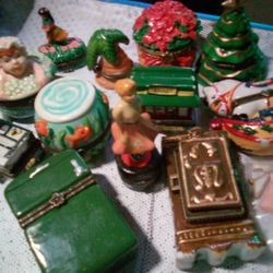 Assortment Of Vintage Porcelain Trinket(s) Boxes!  (See Pictures!)