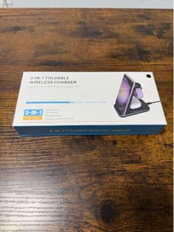 3 in 1 Fast Charging Wireless Station