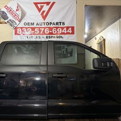 2021 2022 2024 Ford F-150 F-250 Passenger Right side Doors Front Passenger And Rear Back Side Doors