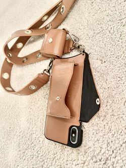 Bandolier Nina Phone And Airpod Case. It Fits Iphone XS Max The Earpod Case Is for regular Airpods The color is Spice/Gold.