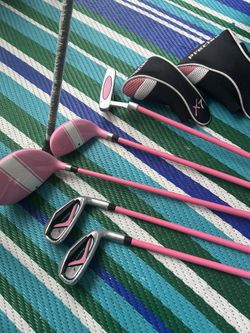 Spring Sale Junior Golf Set Ages 5-8 Great Condition! 