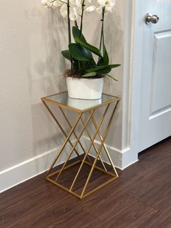 Side table