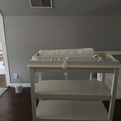 Baby Changing Table with Pad & Storage Shelves – White