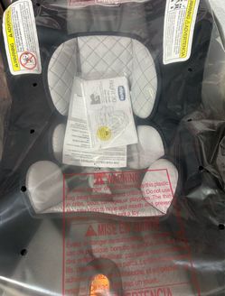 Chicco KeyFit 30 Clear Tex Infant Car Seat - Pewter: Latch Compatible, Machine Washable, Rear Facing with Base & Insert