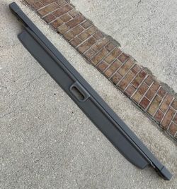 Cargo cover fits Honda Pilot gray, like new