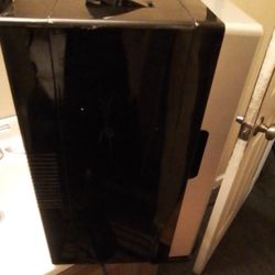 Mini Fridge And More 