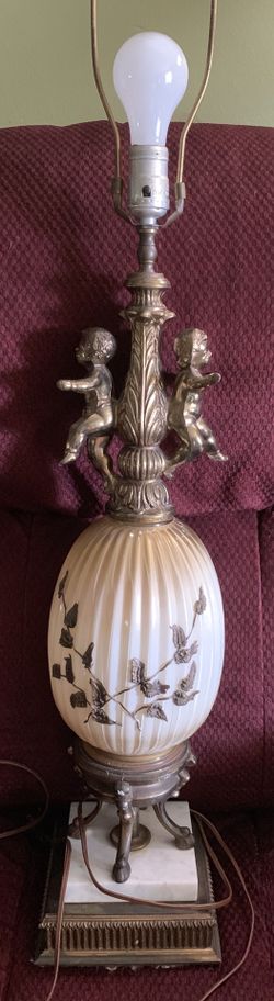 Vintage cherub lamp