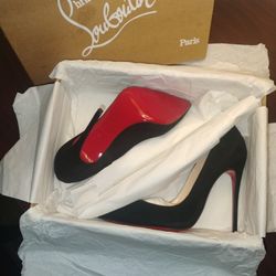 Christian LouBouton Red Bottom  