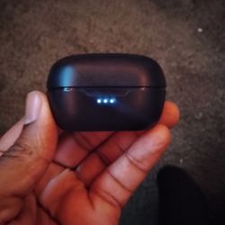 JBL Bluetooth Earbuds 
