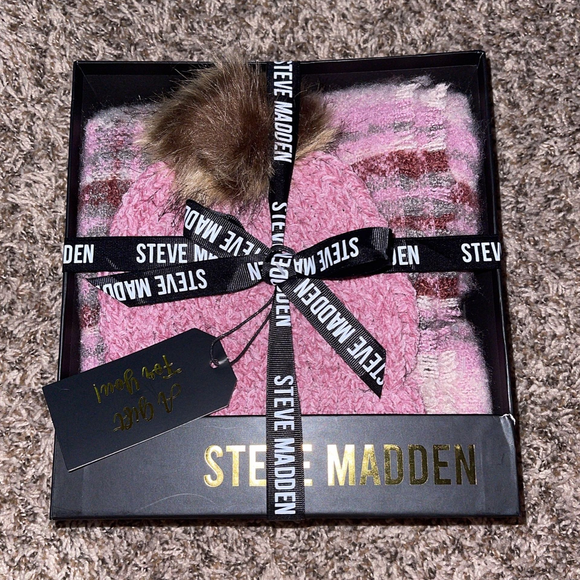 Steve Madden Gift Set
