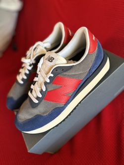 New Balance 237