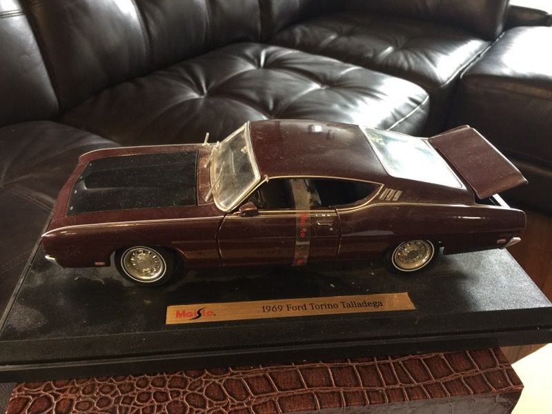 1969 Ford Torino Talladega Hard Top 1/18 scale model