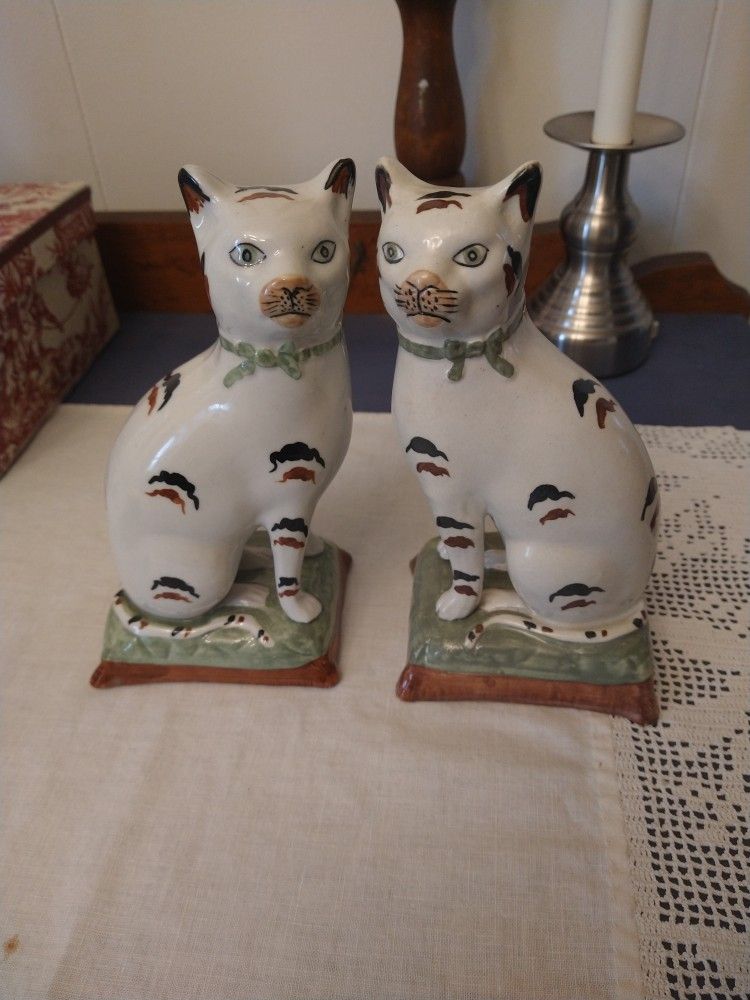 Porcelain Cats On Pillow 