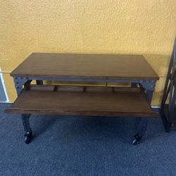 Desk / Bookshelf