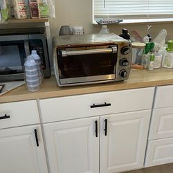 Oster Toaster convection oven works perfectly /