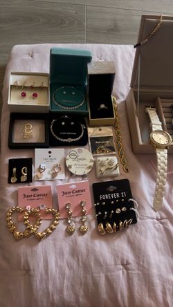 Variety of jewelry