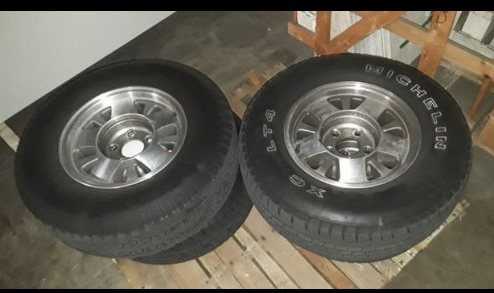 OEM wheels GMC Chevy