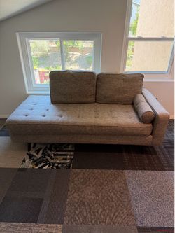 Chaise Lounge