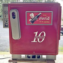 Coke Machine - Vintage Collectible 50’s 