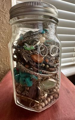 Jewelry jar