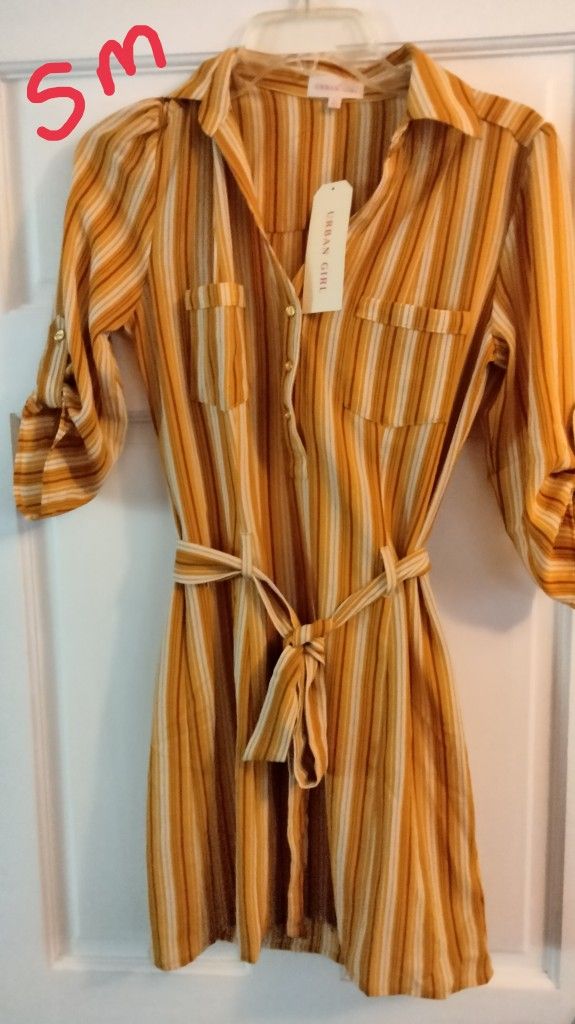New Ladies size sm. Urban Girl dress
